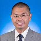 羅勤業醫生